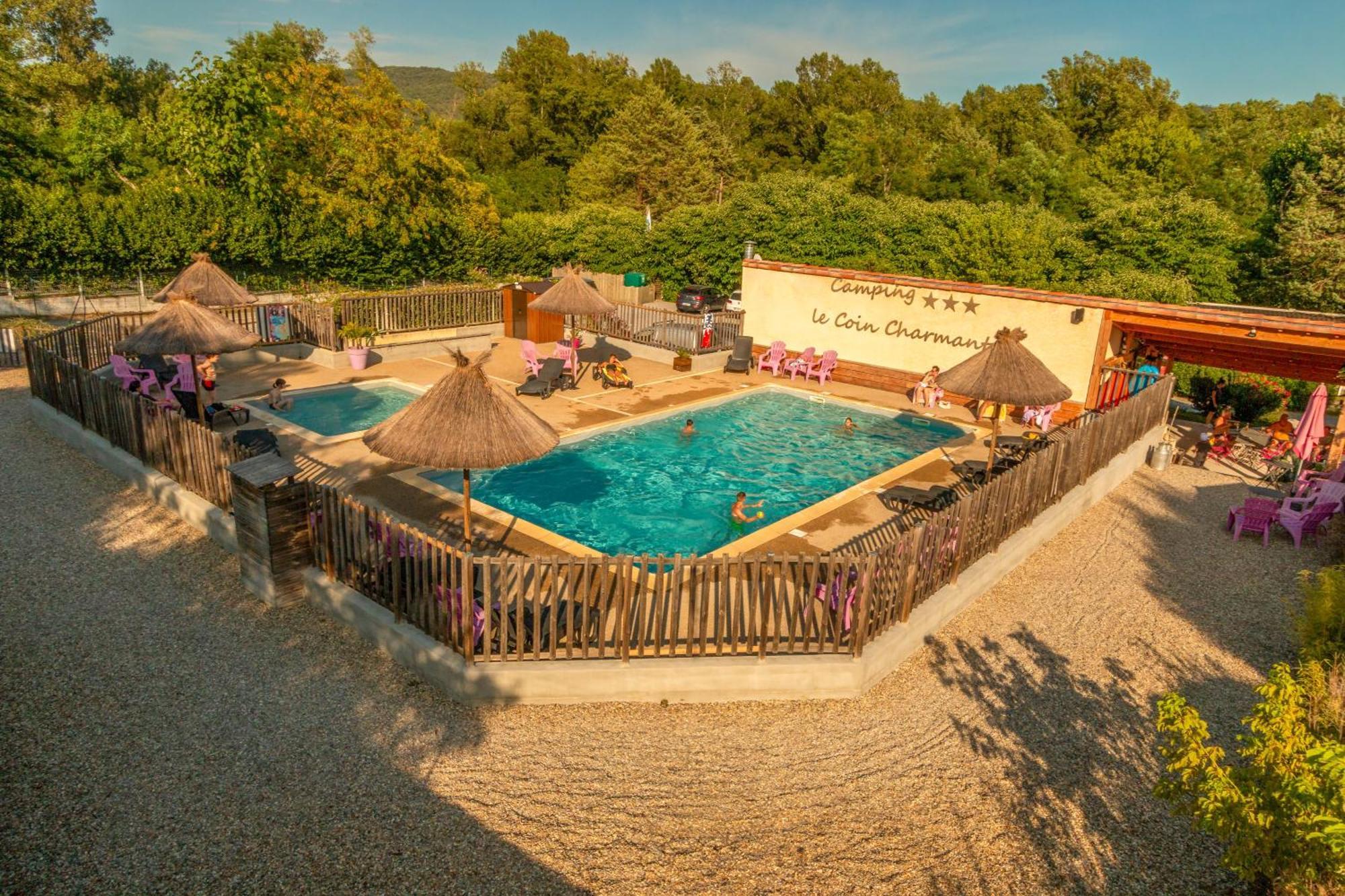 Camping Le Coin Charmant Chauzon Exterior photo